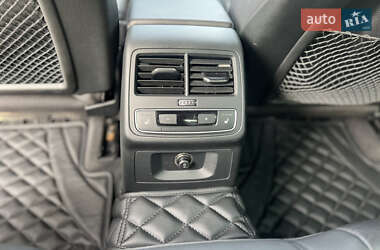 Седан Audi A4 2016 в 