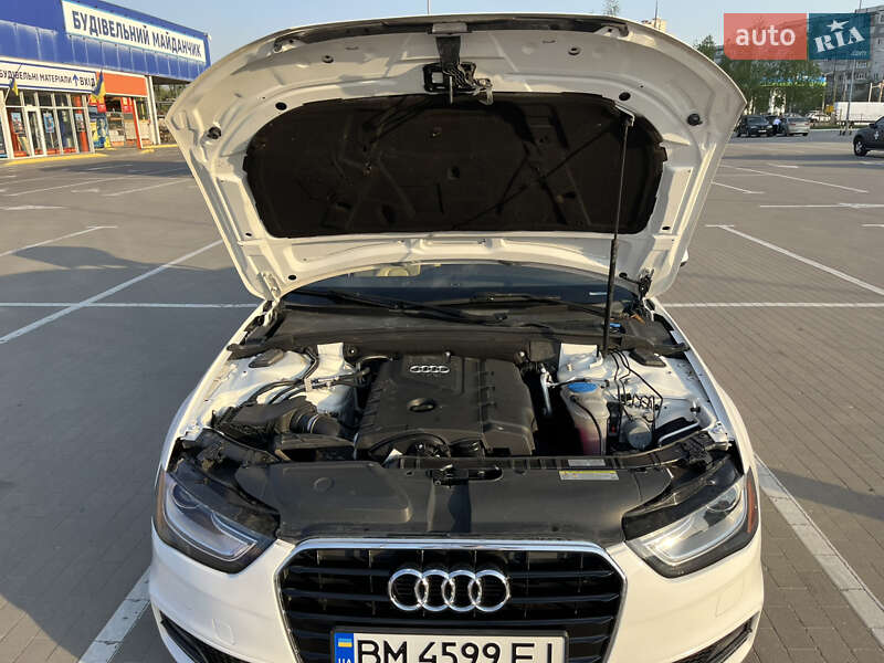 Седан Audi A4 2013 в Сумах