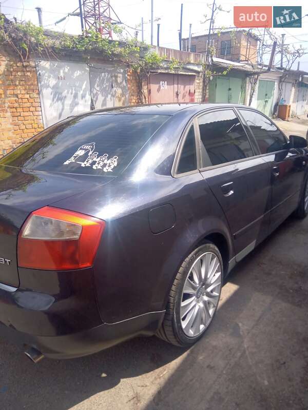 Седан Audi A4 2001 в Черкассах
