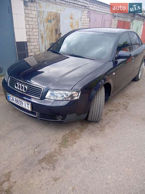 Седан Audi A4 2001 в Черкассах
