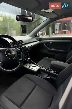 Седан Audi A4 2001 в 