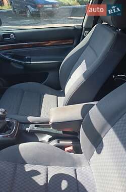Универсал Audi A4 2000 в Львове