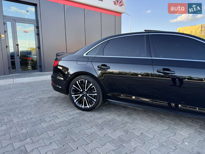 Седан Audi A4 2016 в Кривому Розі