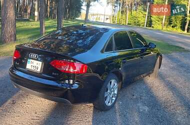 Седан Audi A4 2010 в 
