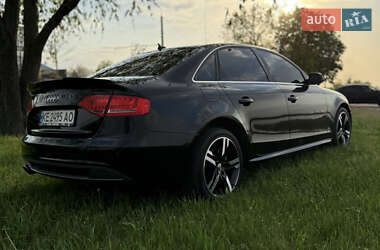 Седан Audi A4 2011 в Днепре