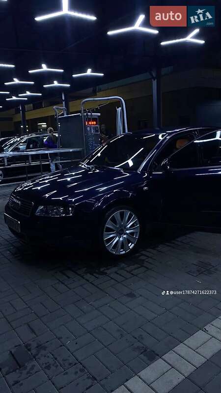 Седан Audi A4 2001 в Черкассах