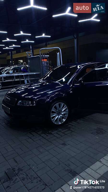 Седан Audi A4 2001 в Черкассах