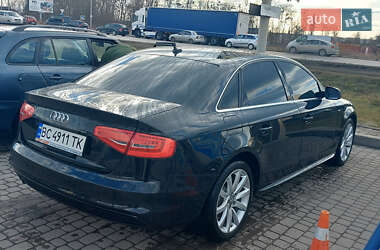Седан Audi A4 2013 в 