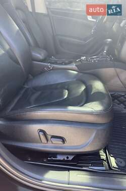 Седан Audi A4 2011 в 