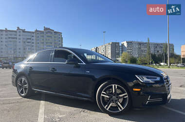 Седан Audi A4 2017 в Ивано-Франковске