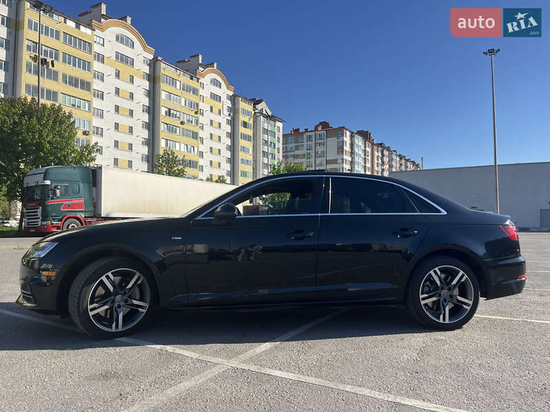 Седан Audi A4 2017 в Ивано-Франковске