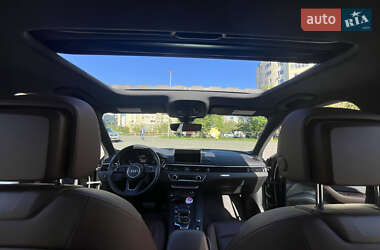Седан Audi A4 2017 в 