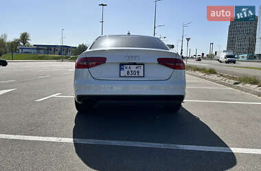 Седан Audi A4 2014 в 