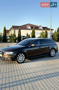 Универсал Audi A4 2015 в 