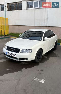 Седан Audi A4 2001 в 