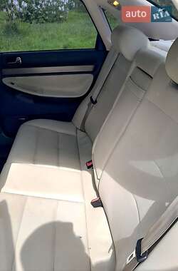 Седан Audi A4 1999 в 