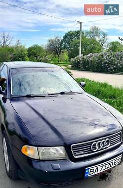 Седан Audi A4 1999 в 