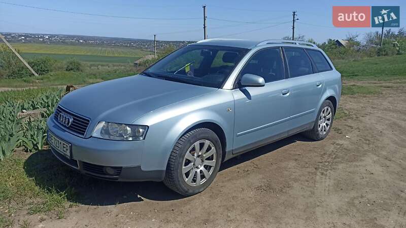 Универсал Audi A4 2003 в 