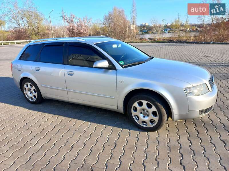 Универсал Audi A4 2004 в Гостомеле
