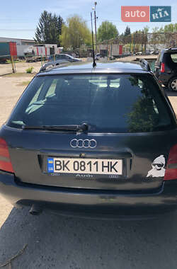Універсал Audi A4 1997 в 