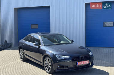 Седан Audi A4 2016 в Ровно