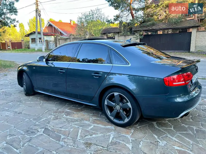 Audi A4 2011