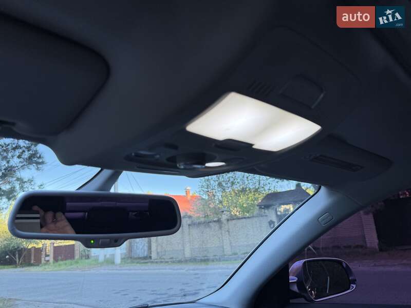 Седан Audi A4 2011 в Киеве