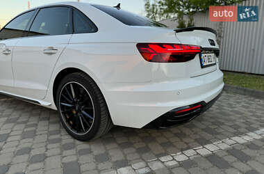 Седан Audi A4 2020 в 