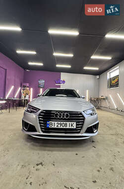 Седан Audi A4 2018 в 