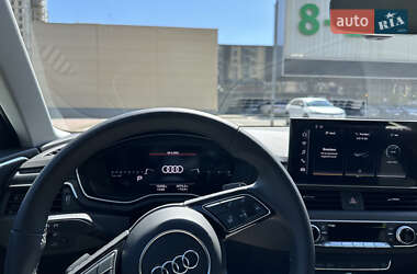 Седан Audi A4 2024 в 