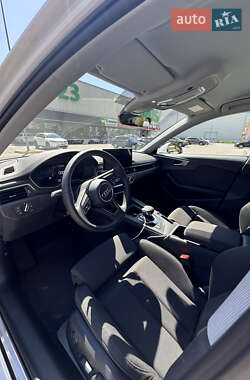 Седан Audi A4 2024 в 