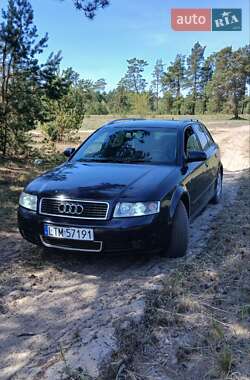 Універсал Audi A4 2001 в Рівному