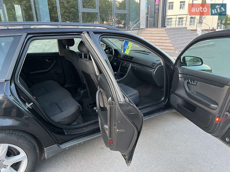 Универсал Audi A4 2003 в Калиновке