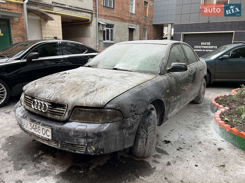 Audi A4 2000