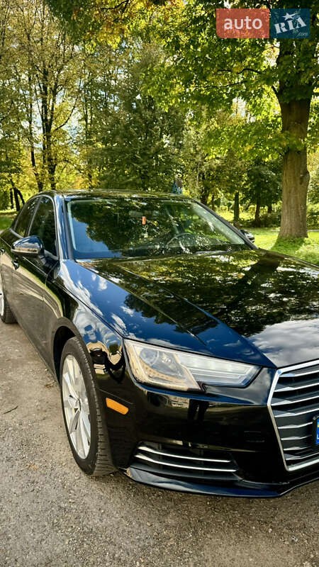 Седан Audi A4 2016 в Бориславе