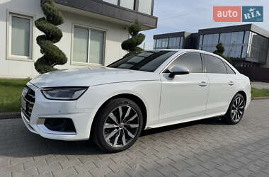 Седан Audi A4 2020 в 