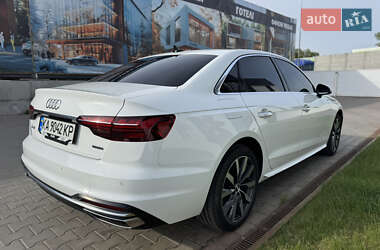 Седан Audi A4 2020 в 