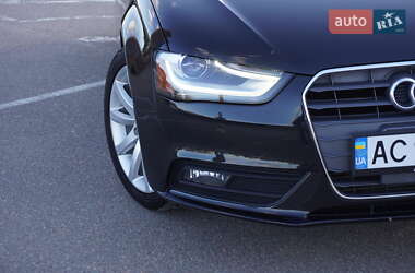 Седан Audi A4 2012 в 