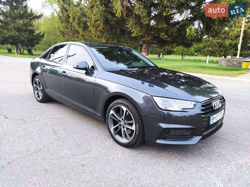 Седан Audi A4 2019 в 