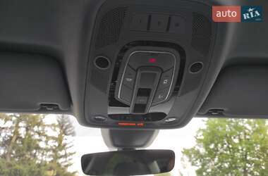 Седан Audi A4 2019 в 
