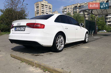 Седан Audi A4 2014 в 
