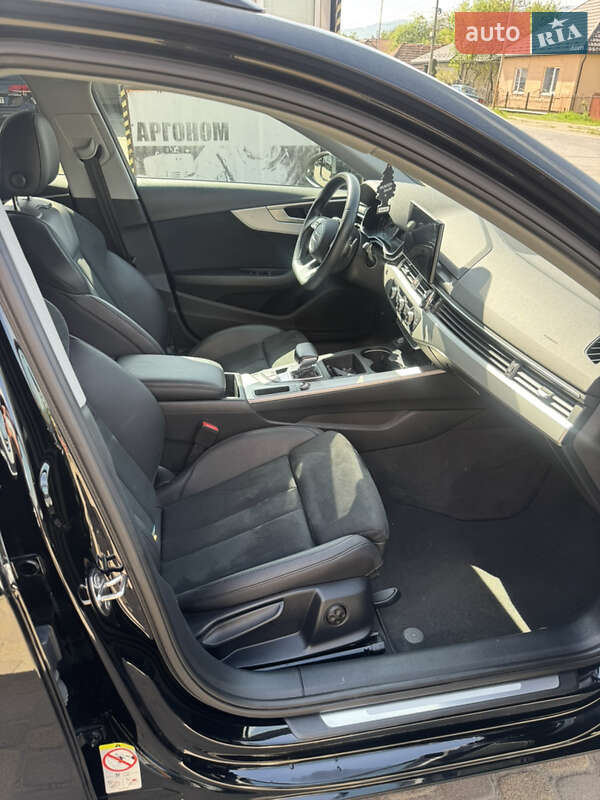 Универсал Audi A4 2020 в Сваляве