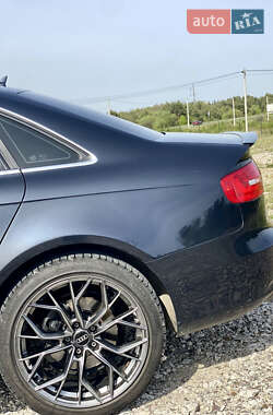Седан Audi A4 2012 в 