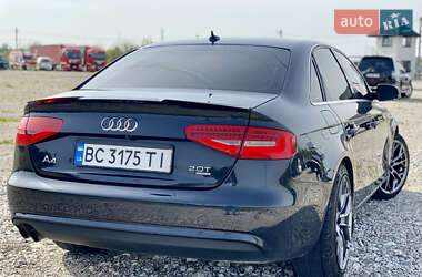 Седан Audi A4 2012 в 