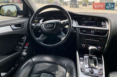 Седан Audi A4 2012 в 