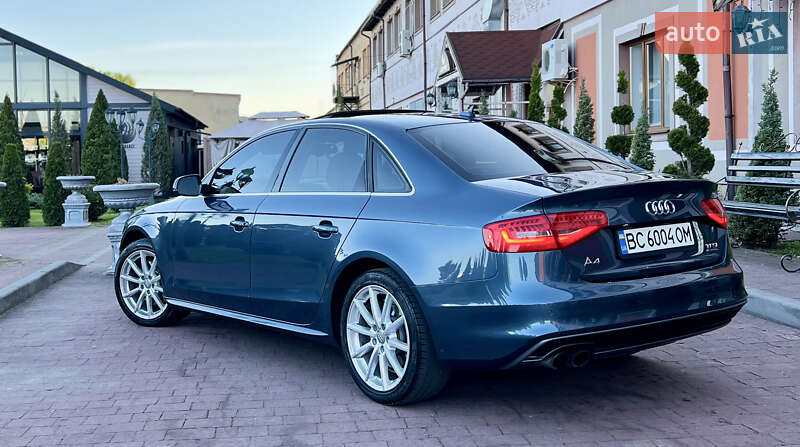 Седан Audi A4 2015 в Стрые