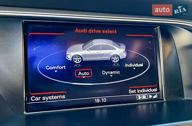 Седан Audi A4 2015 в 