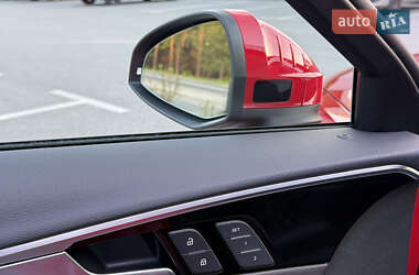 Седан Audi A4 2023 в 