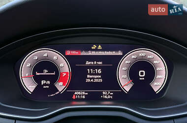 Седан Audi A4 2020 в 