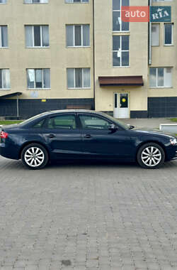 Седан Audi A4 2014 в 